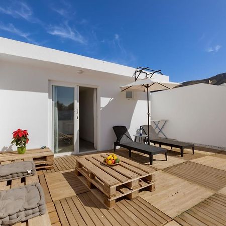 Famara Loft 12 Daire Dış mekan fotoğraf