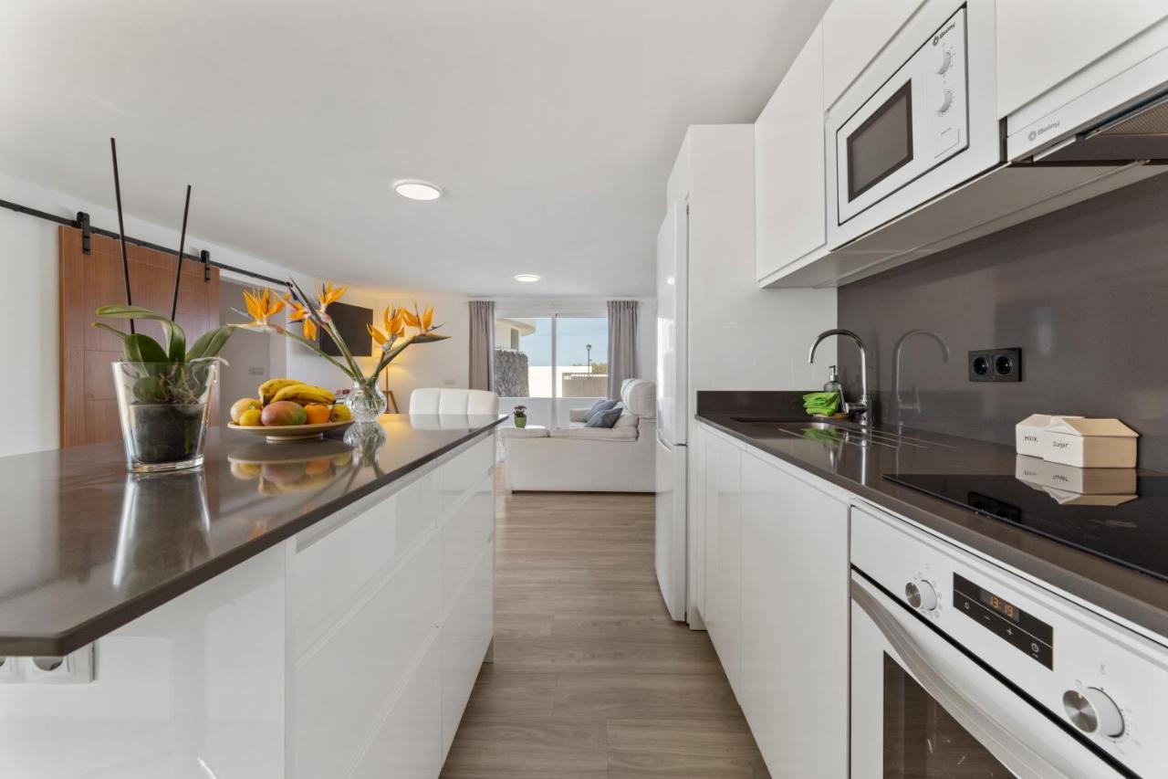 Famara Loft 12 Daire Dış mekan fotoğraf